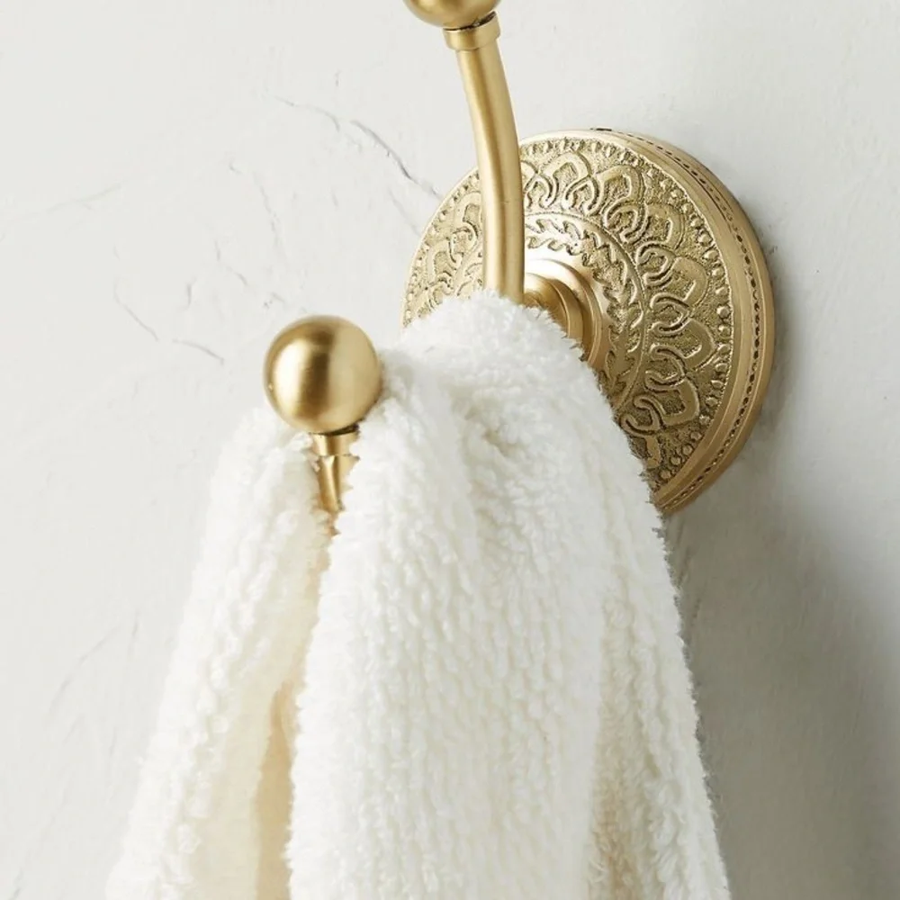 Anthropologie Medallion Bath Hook New Elegant Gold Towel Hook with White Towel